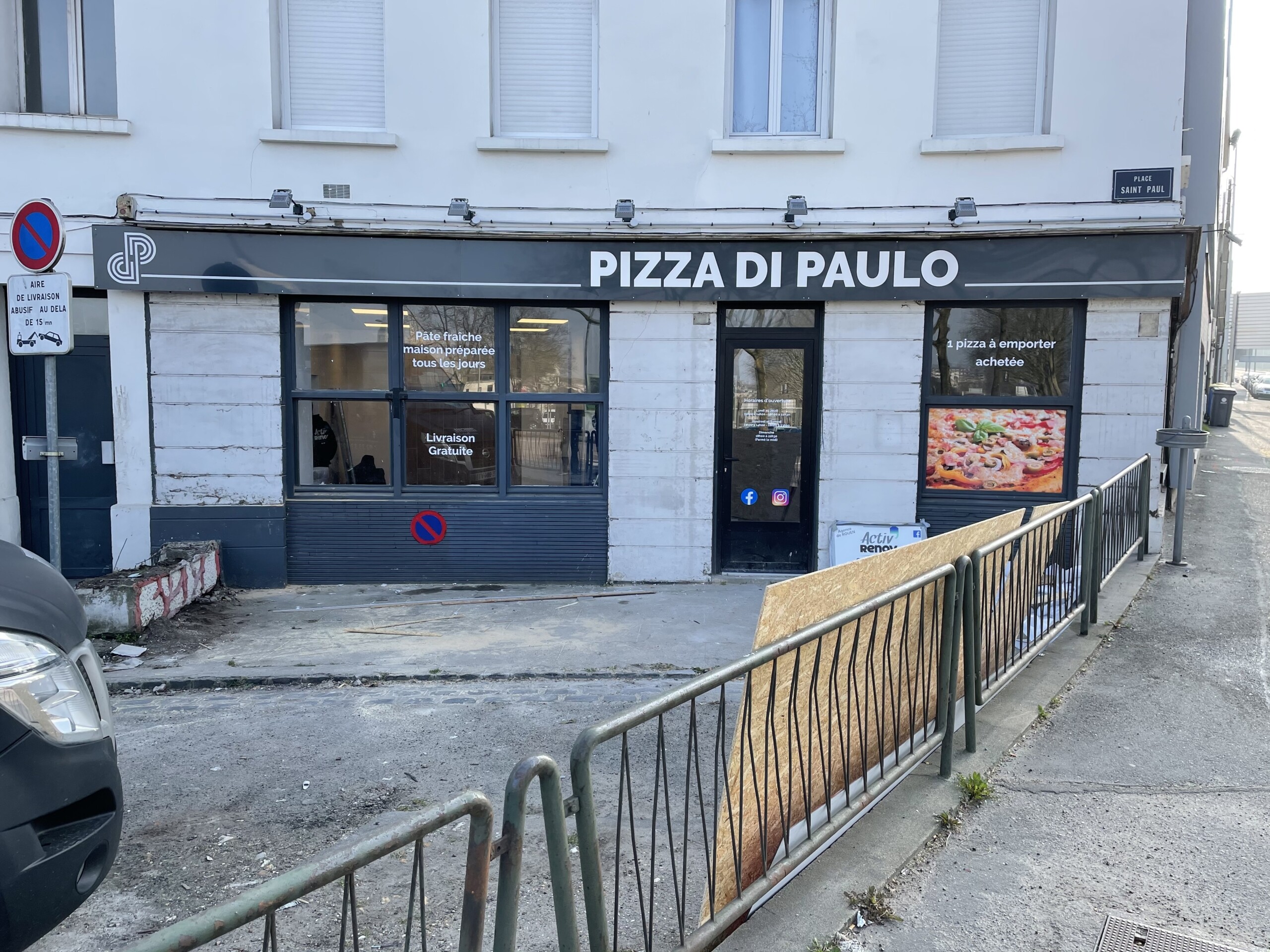 Enseigne avec lettres découpées pour Pizza Di Paulo- Bandeau de l'enseigne